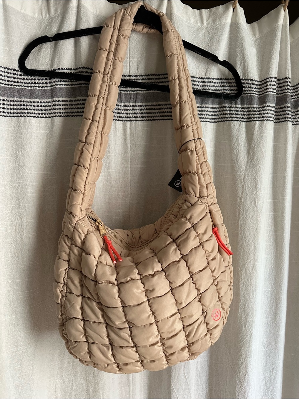 Quilted Puffer Hobo Shoulder Bag - Beige